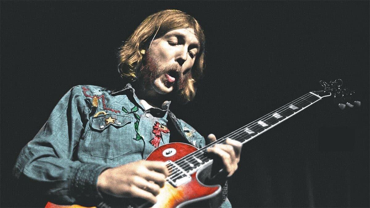 Duane Allman playing his Les Paul Standard